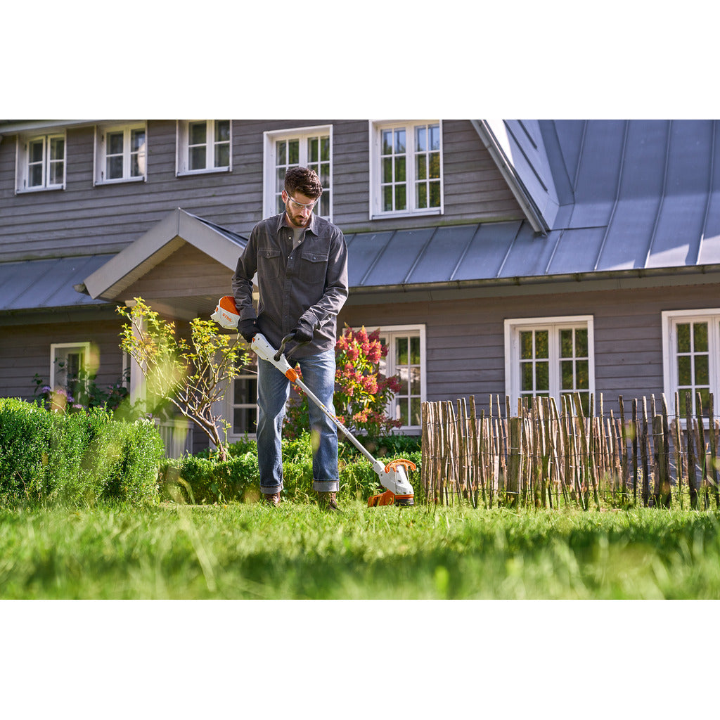 Decespugliatore a batteria Stihl FSA 50 / senza batteria e caricabatteria