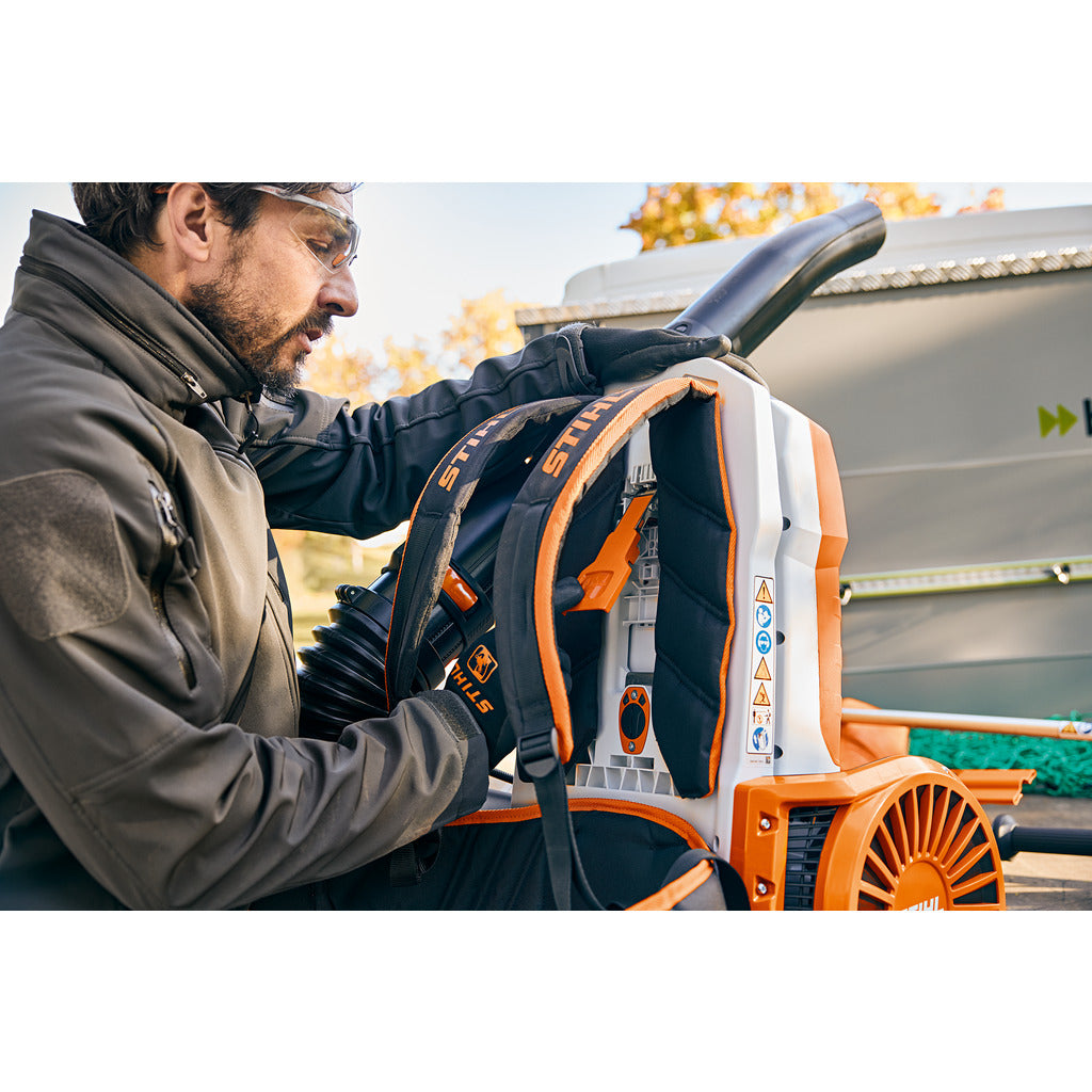 Stihl Profi-Akku-Blasgerät BGA 300 / ohne Akku und Ladegerät