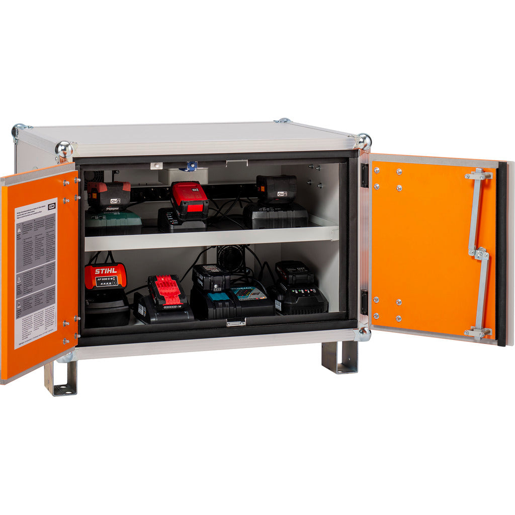 CEMO Akku-Ladeschrank 8/5 Basic / 230 V / mit Stapelfüßen