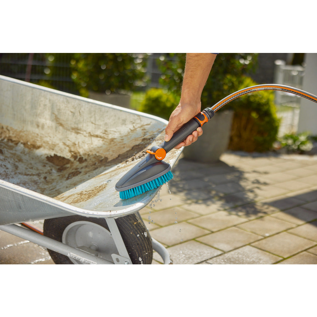 Gardena Cleansystem / Hand Brush M hard