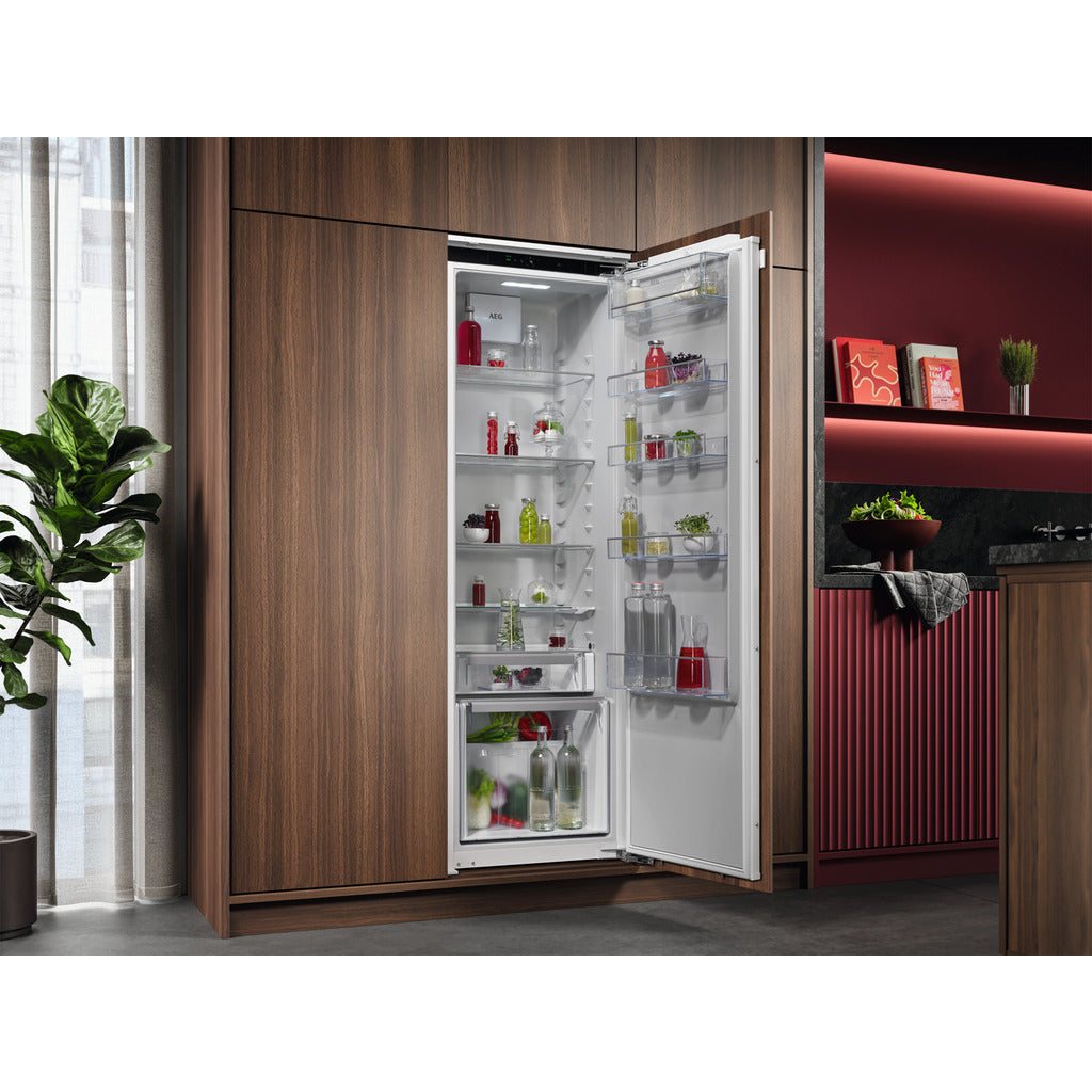 Einbau-Kühlschrank 6000 ohne Gefrierfach ER6D18C