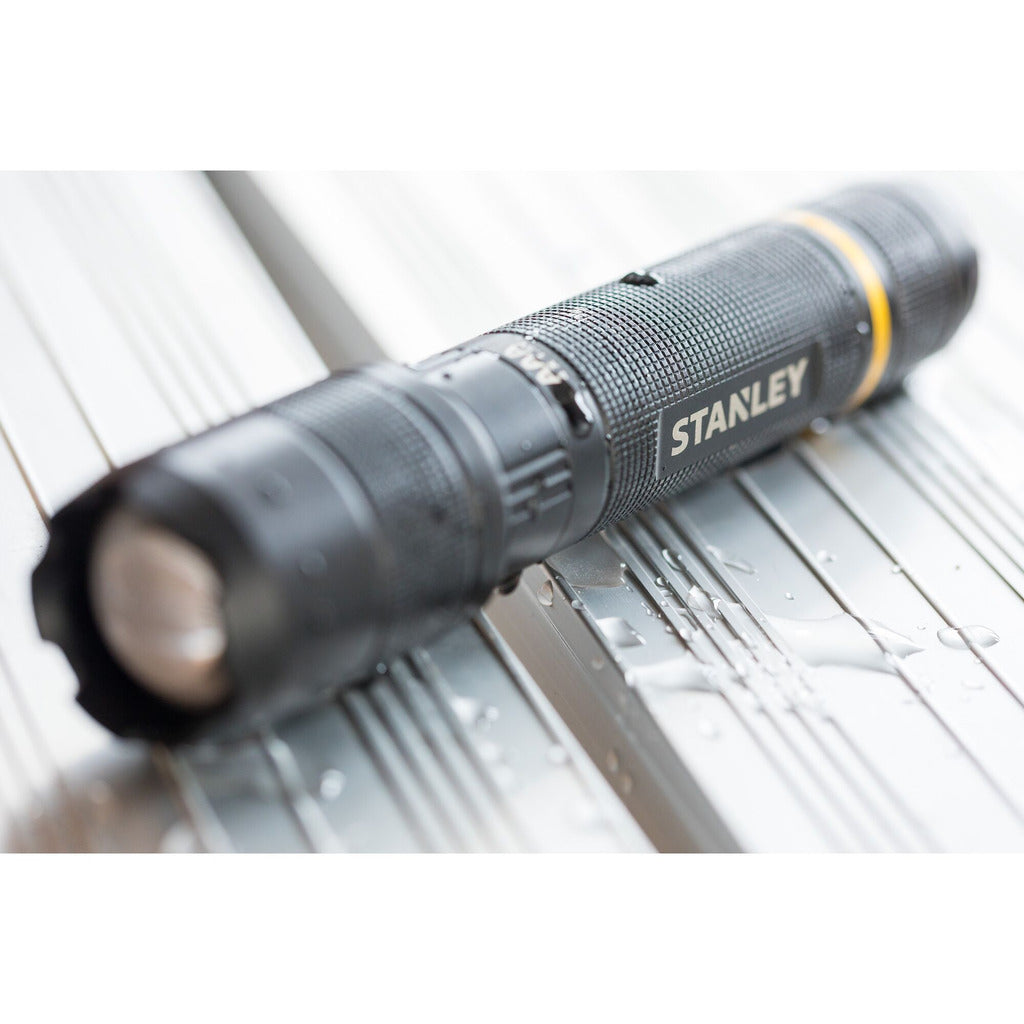 Luce compatta a LED