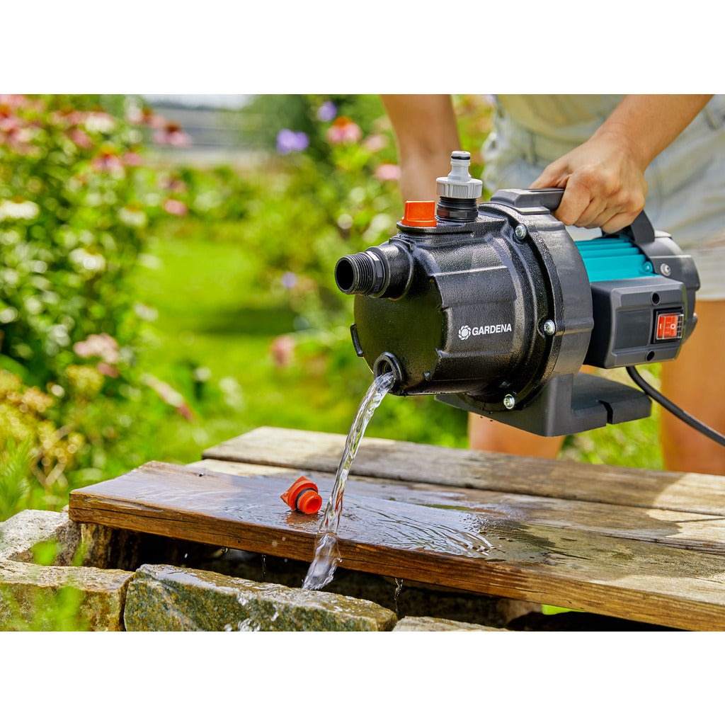Gardena Gartenpumpe 3700/4 BASIC