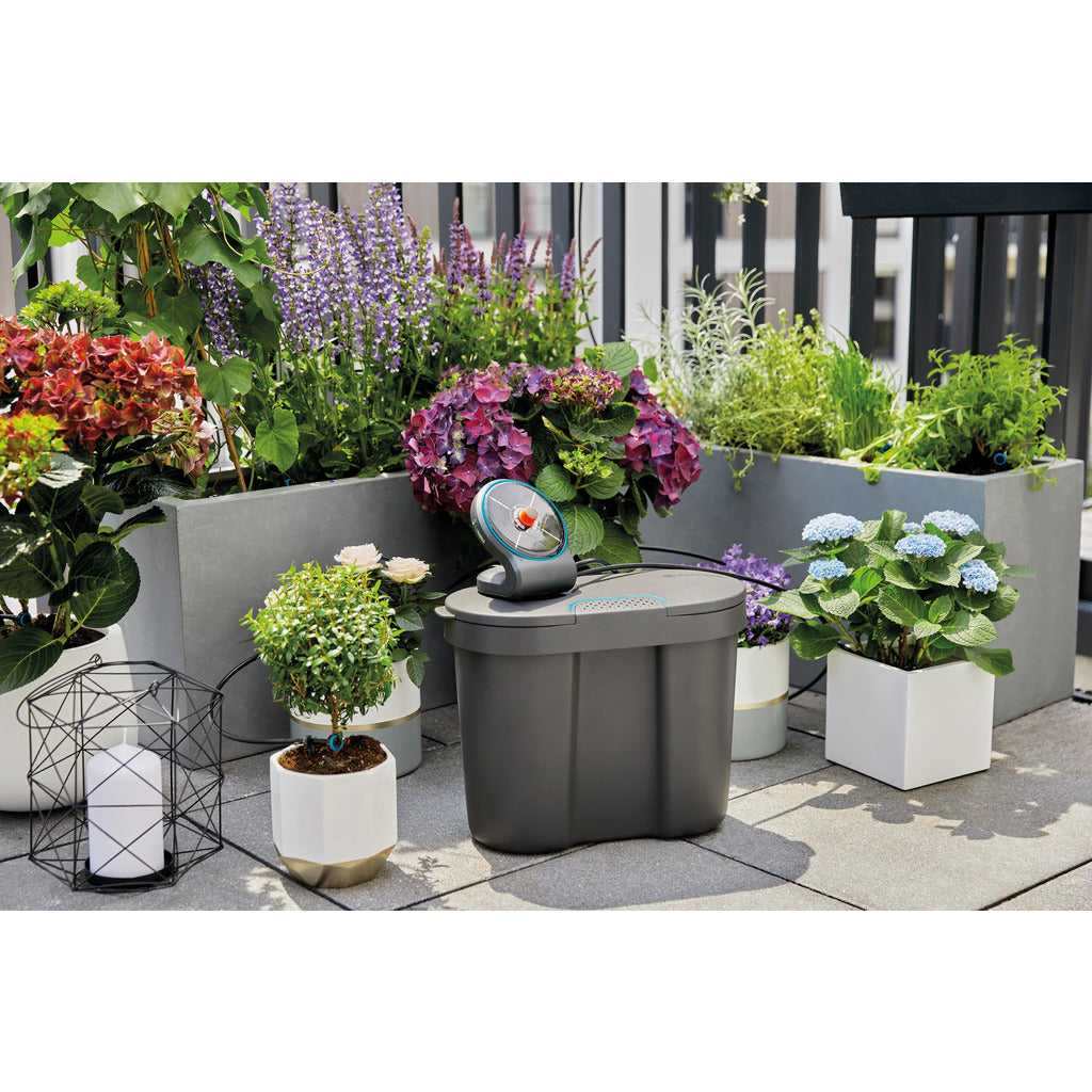 Set di irrigazione solare AquaBloom con serbatoio d'acqua