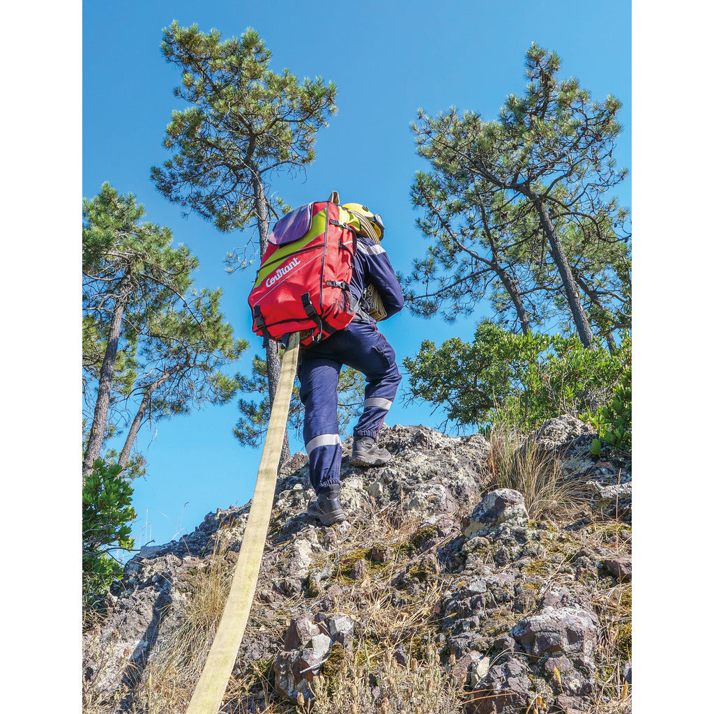 TRAPPER tube backpack