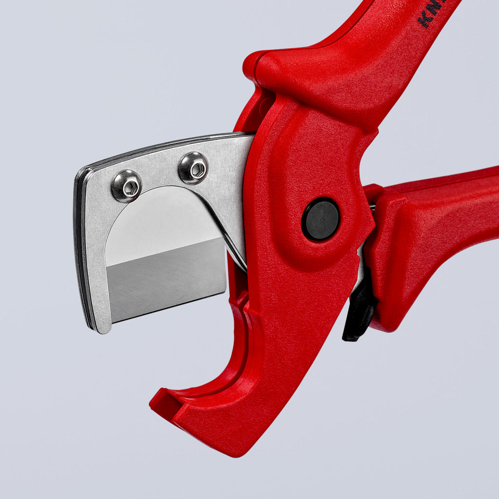 Pipe cutter