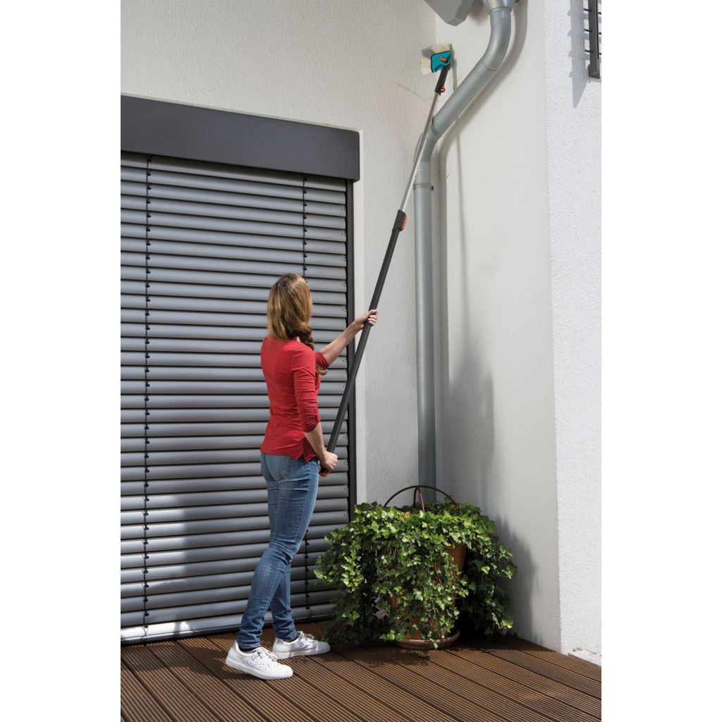 Angle broom