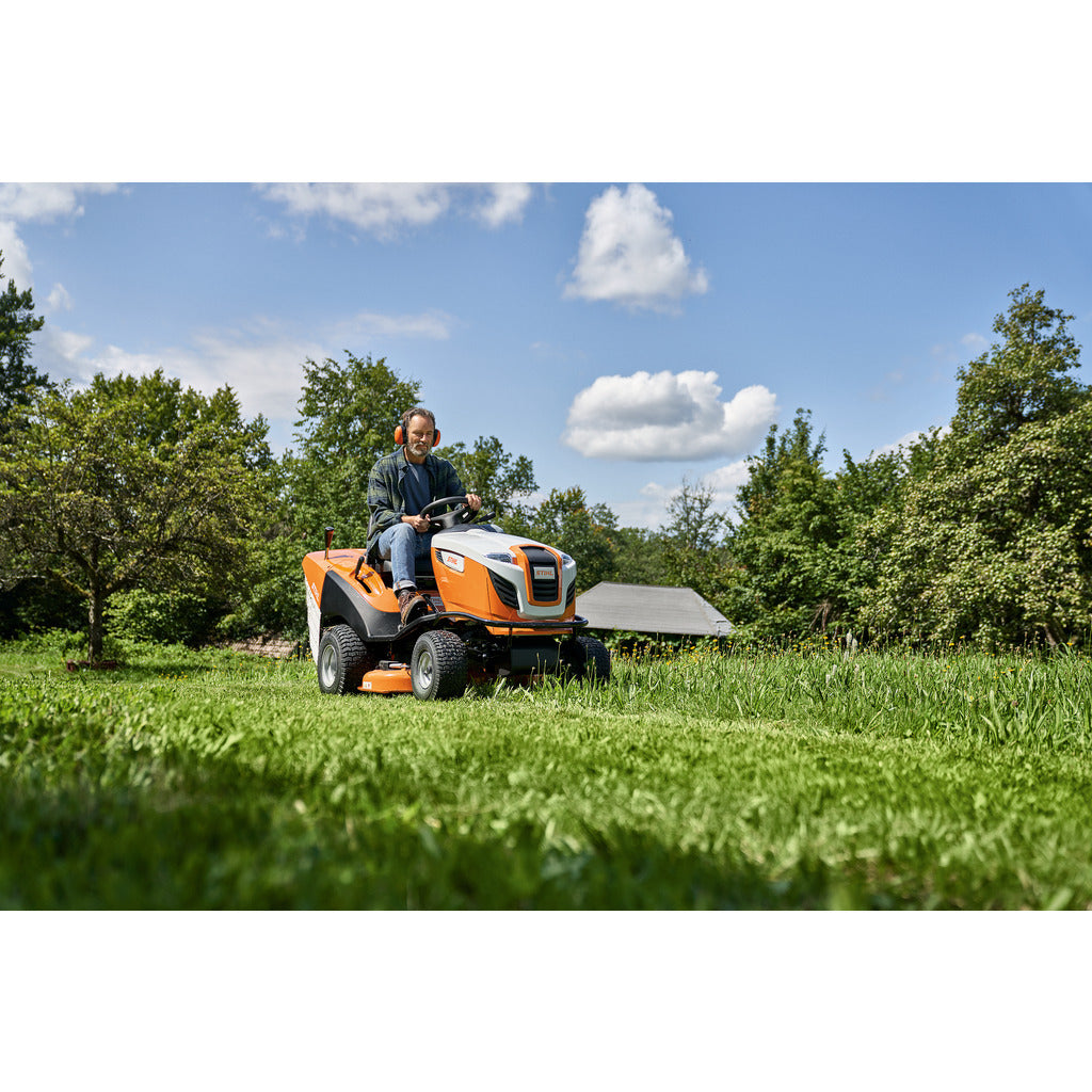 Stihl lawn tractor RT 5097