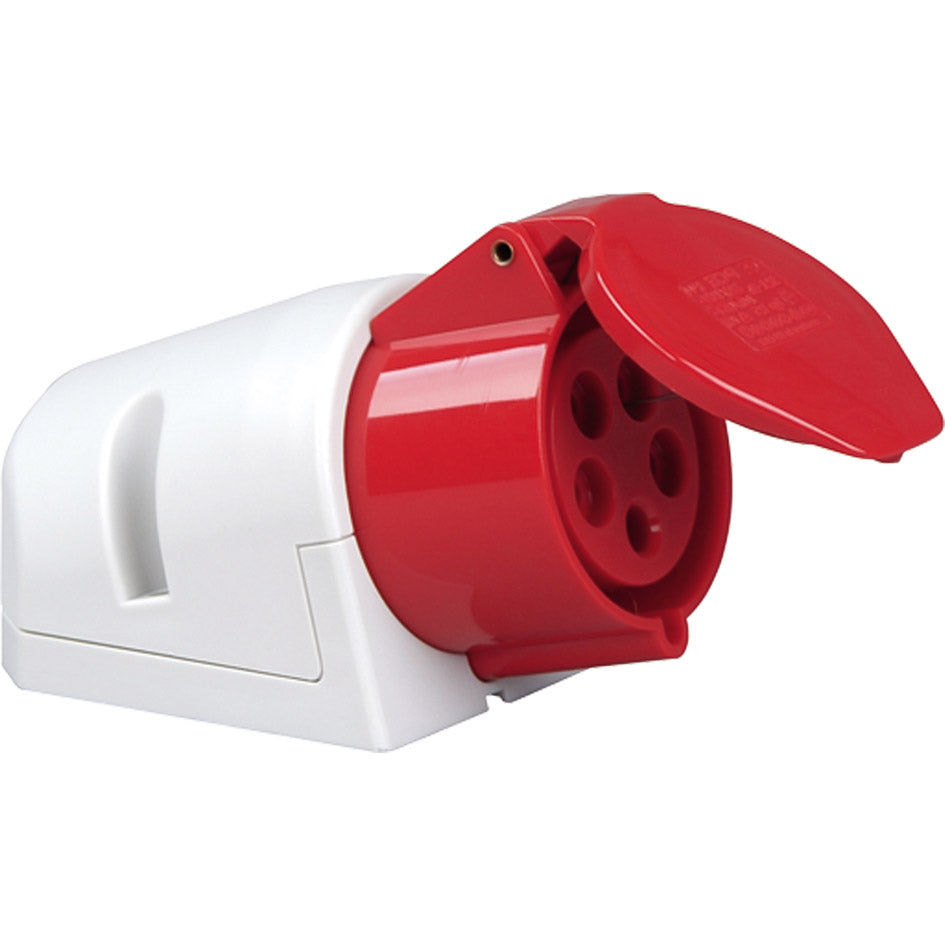 CEE wall socket