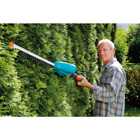 Gardena Akku-Teleskop-Heckenschere THS 42/18V P4A / Ready-To-Use Set