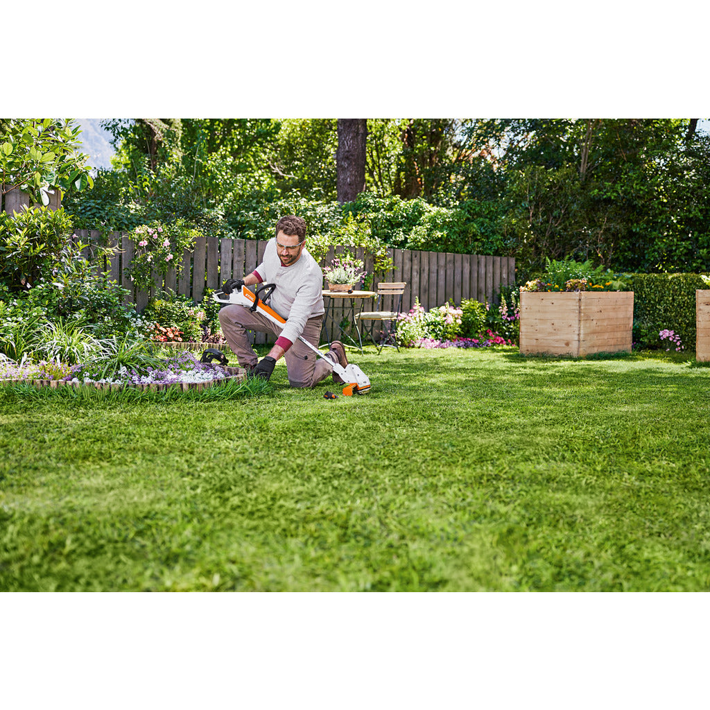 Tagliasiepi a batteria Stihl FSA 30 / con batteria AS 2 e caricabatteria