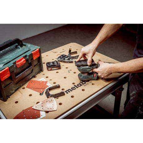 Levigatrice multifunzione a batteria SM 18 LTX BL 18V