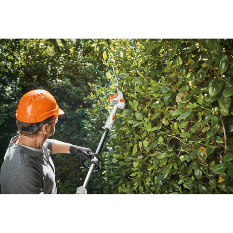 Stihl Akku-Heckenschere HLA 56 (135°) / mit Akku AK 20 und Ladegerät AL 101