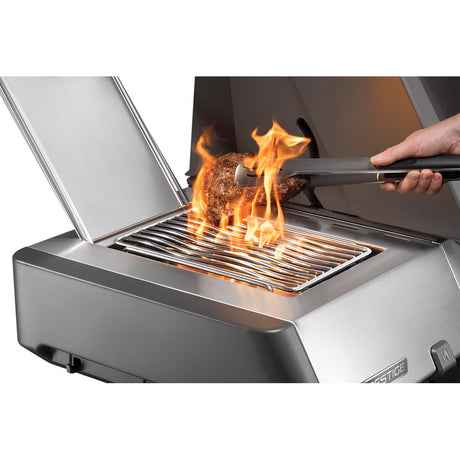 Napoleon Gas Grill Prestige® 665 Connected / Stainless Steel