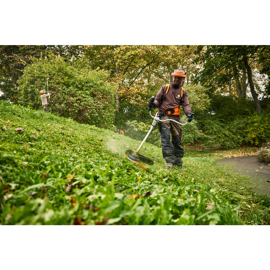 Decespugliatore a batteria Stihl FSA 200 / senza batteria e caricabatteria