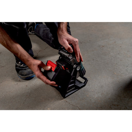 LED cordless construction steel 18V BSA 18