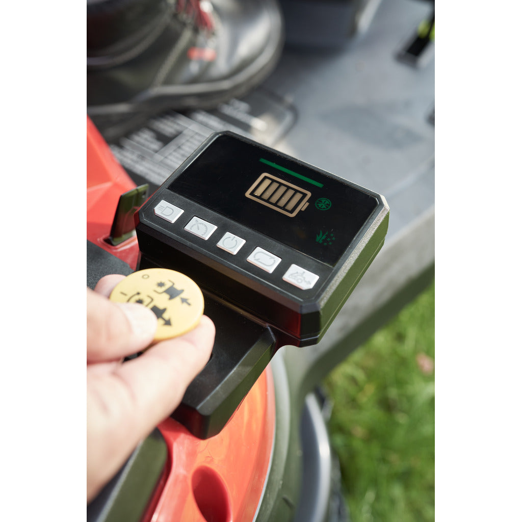 solo by AL-KO battery-powered lawn tractor E-Rider R74.5