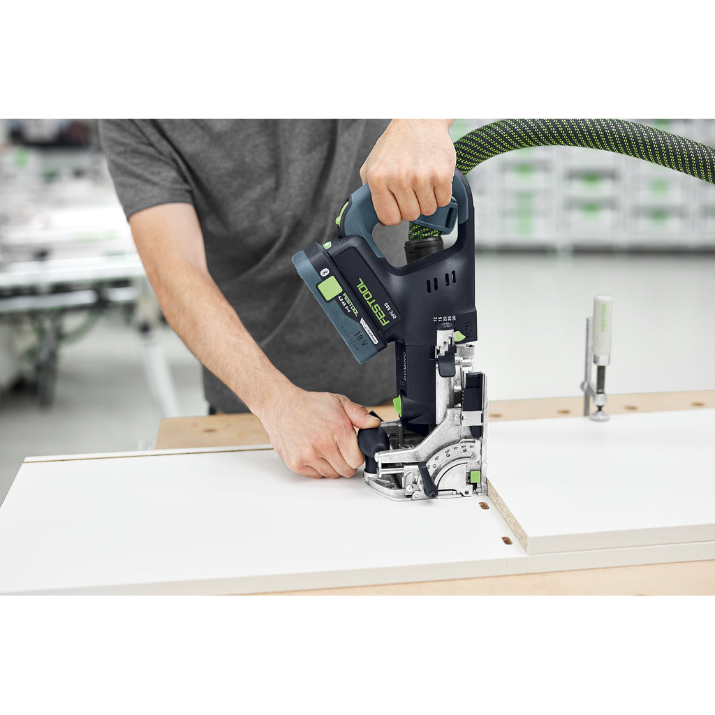 Taglierina per tasselli a batteria DOMINO DFC 500 E-Basic
