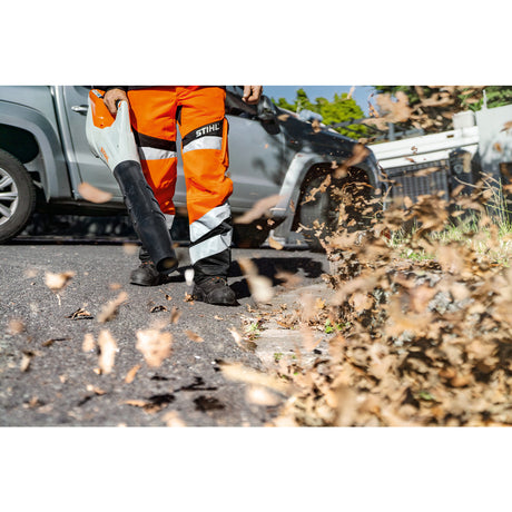 Soffiatore a batteria Stihl BGA 86 / senza batteria e caricabatteria