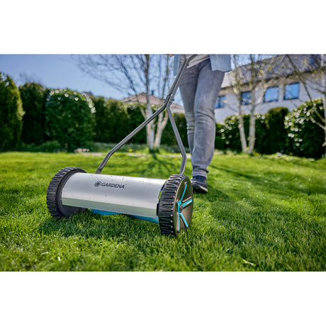 Gardena cylinder mower Comfort 330