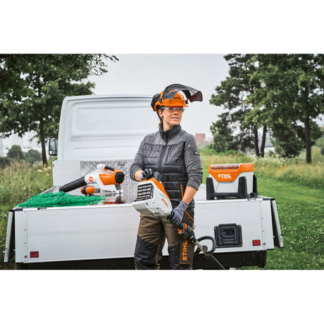 Stihl Schnellladegerät AL 1802 MO