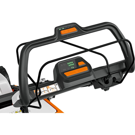 Set tosaerba a batteria Stihl RMA 448 PV / con batterie AP 30, AP 300 S e caricabatterie AL 301