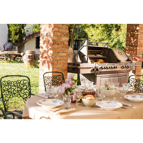Napoleon Gas Grill Prestige PRO™ 825