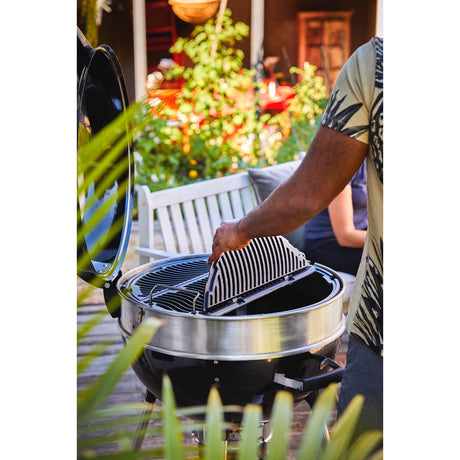 Barbecue a carbonella Napoleon PRO22K-LEG-3