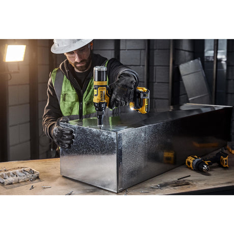Pistola rivettatrice a batteria DCF403NT